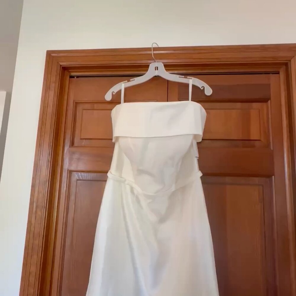 David's Bridal NWT Ivory Wedding Dress